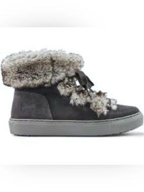 NWT Cougar Dasha Waterproof Suede Faux Fur Trim Boots Gray Size 9